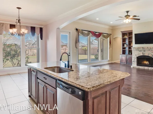 9415 Milbank Dr, Shreveport, LA 71115