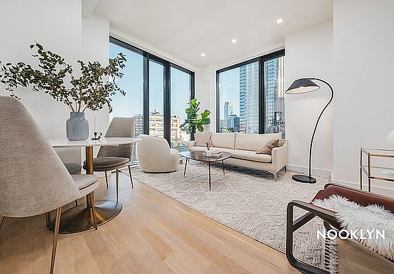 2nd image of 250 Gold St #515