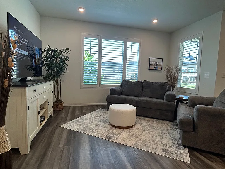 17415 Pacific Peak Cir — Photo 11