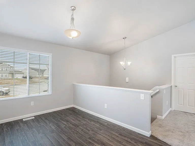 5661 Coddington Ln — Photo 7