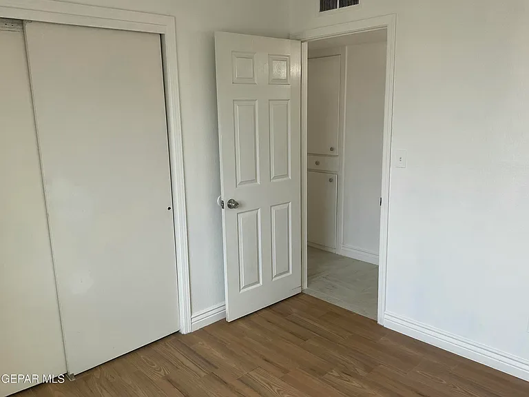 335 Flynn Dr — Photo 20