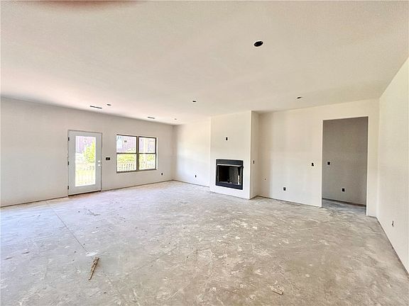 2nd image of 2205 Crane Ave