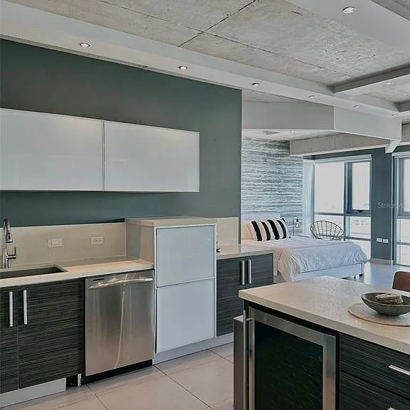 404 Constitucion Ave #1706 — Photo 4