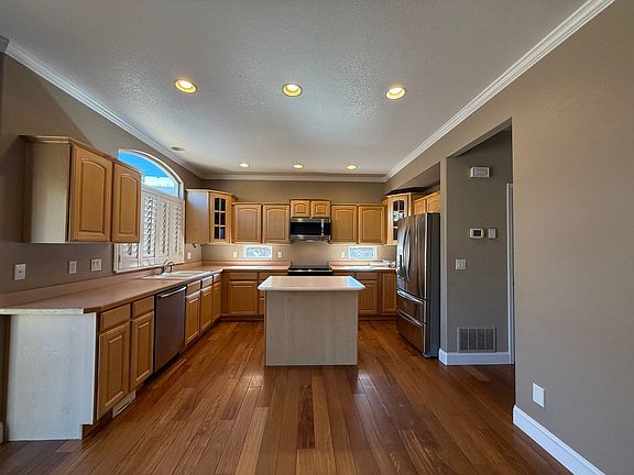 4th image of 6763 Granite Peak Dr