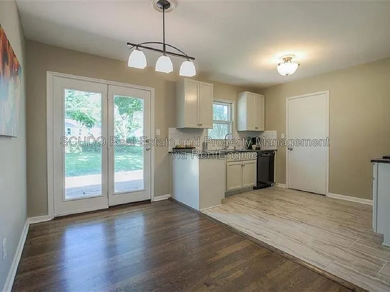 7642 Ash St — Photo 3