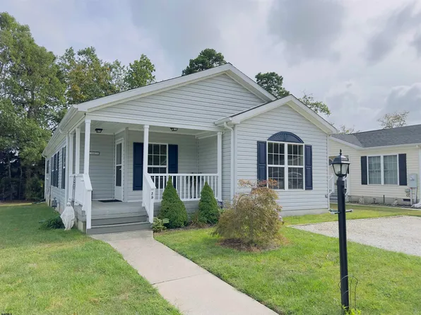 29 Fernwood Ln, Mays Landing, NJ 08330