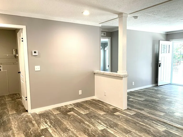 185 Millwood Rd #286 — Photo 12