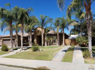 15632 Chateau Montelena Dr, Bakersfield, CA 93314