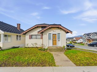 3690 Dundas St, Vancouver, BC V5K1S4