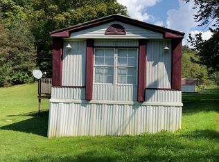 825 Ky Rte #40-W, Oil springs, KY 41238