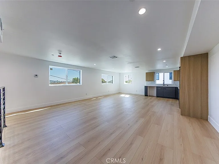 1332 S Longwood Ave #3 — Photo 14