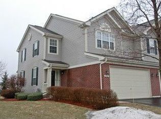 2311 Sandy Creek Dr, Algonquin, IL 60102