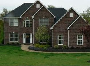 203 Buckeye Dr, Harmony, PA 16037