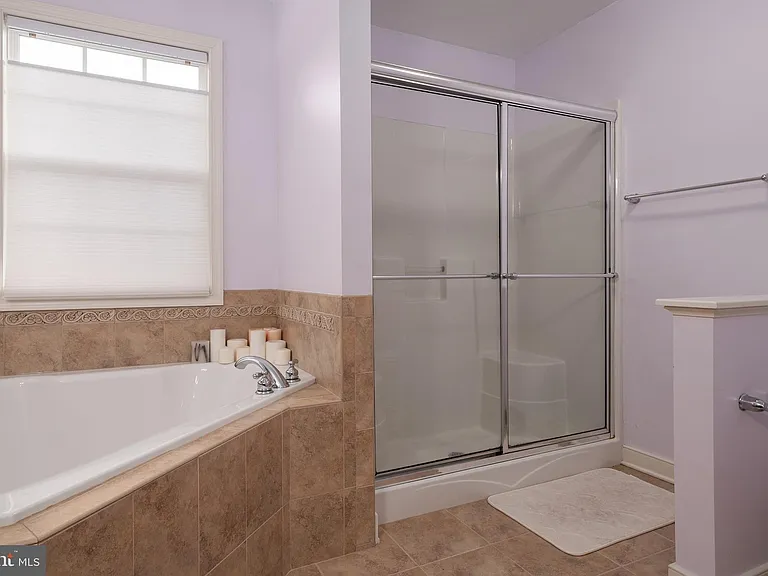 132 Pineview Ave #B — Photo 19