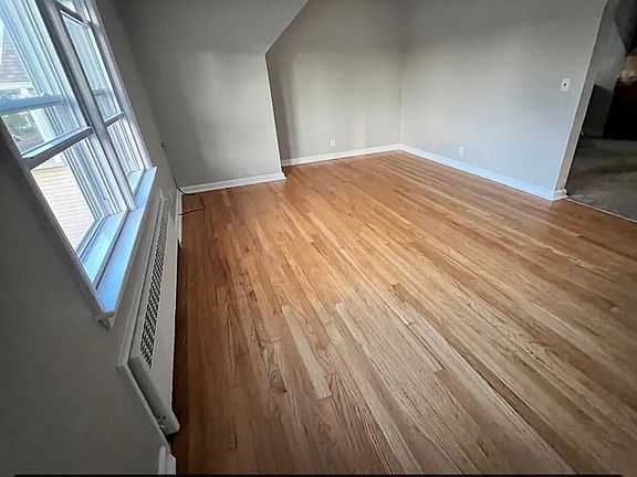 5th image of 16 Lexington Ave Floor 2