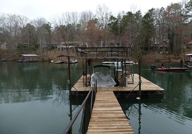 S/S party dock w/platform