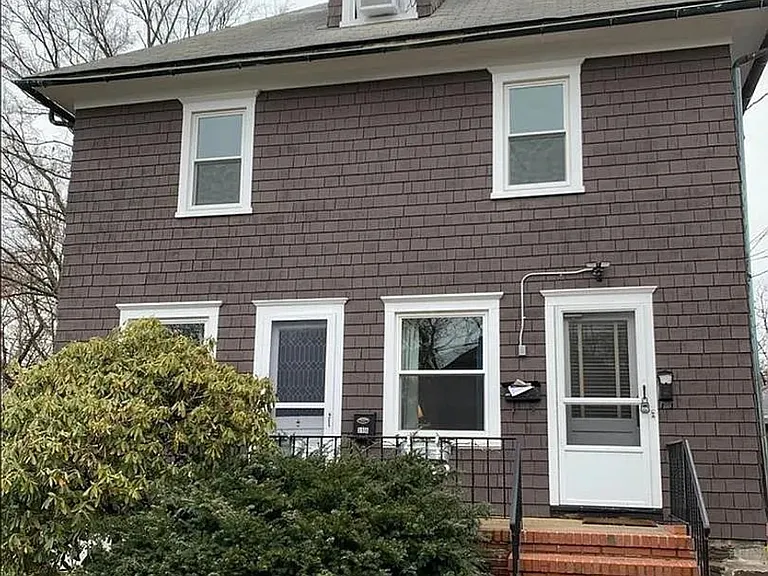 35 Linden Ln #1 — Photo 4