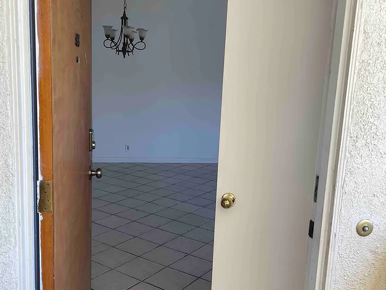 13825 Beaver St #98 — Photo 26