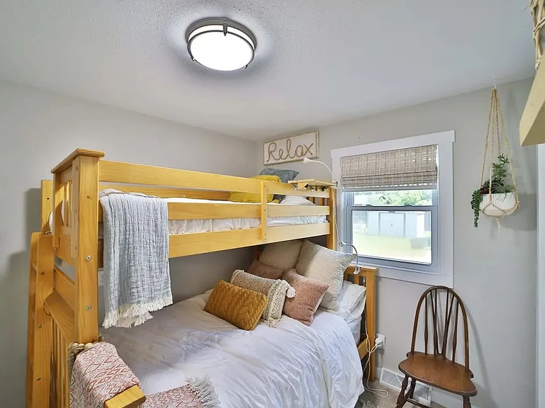 10032 N Long Lake Rd — Photo 9