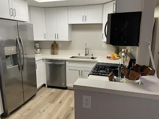 1st image of 214 Woodland Pkwy Unit 202