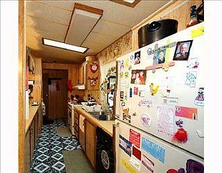 4th image of 414 Evergreen Dr