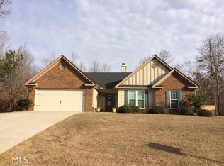 1767 Satilla Dr, Winder, GA 30680