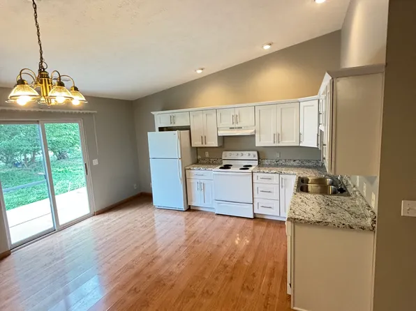 1024 Donnie Ct, Lincoln, NE 68522