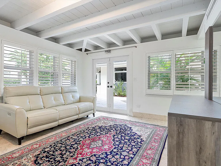 411 Poinciana Dr — Photo 27