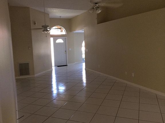 4th image of 13796 Yarmouth Dr