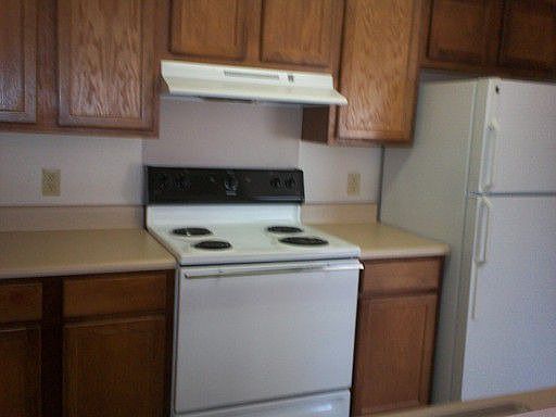 4th image of 20 E 9th St Ste 806