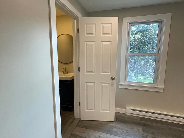 108 Clinton St #2 — Photo 19