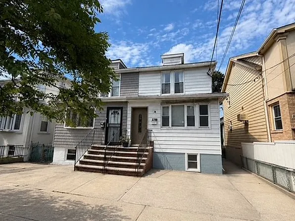 2790 Ford St, Brooklyn, NY 11235