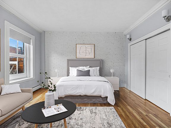 4th image of 439 Marlborough St APT 32