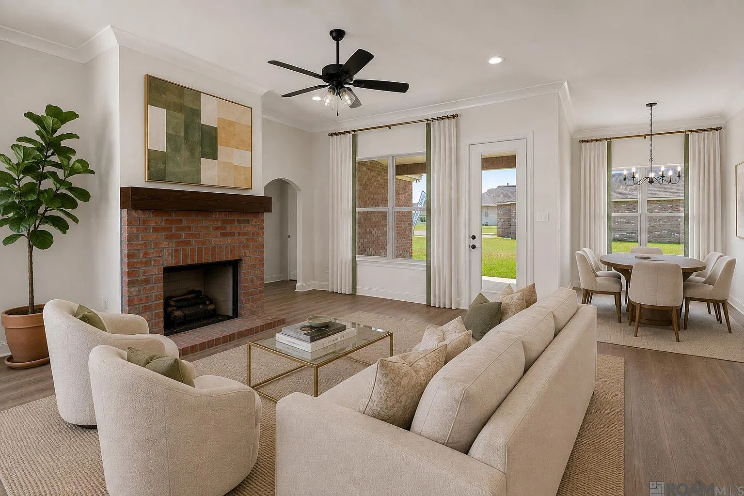 3 bed, 1779 sqft, $1,990 — Photo 3