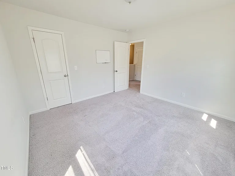 1315 Winter Sweet Ct — Photo 45