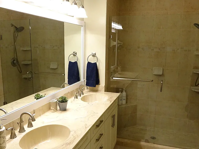 Master Bath with double Vanity