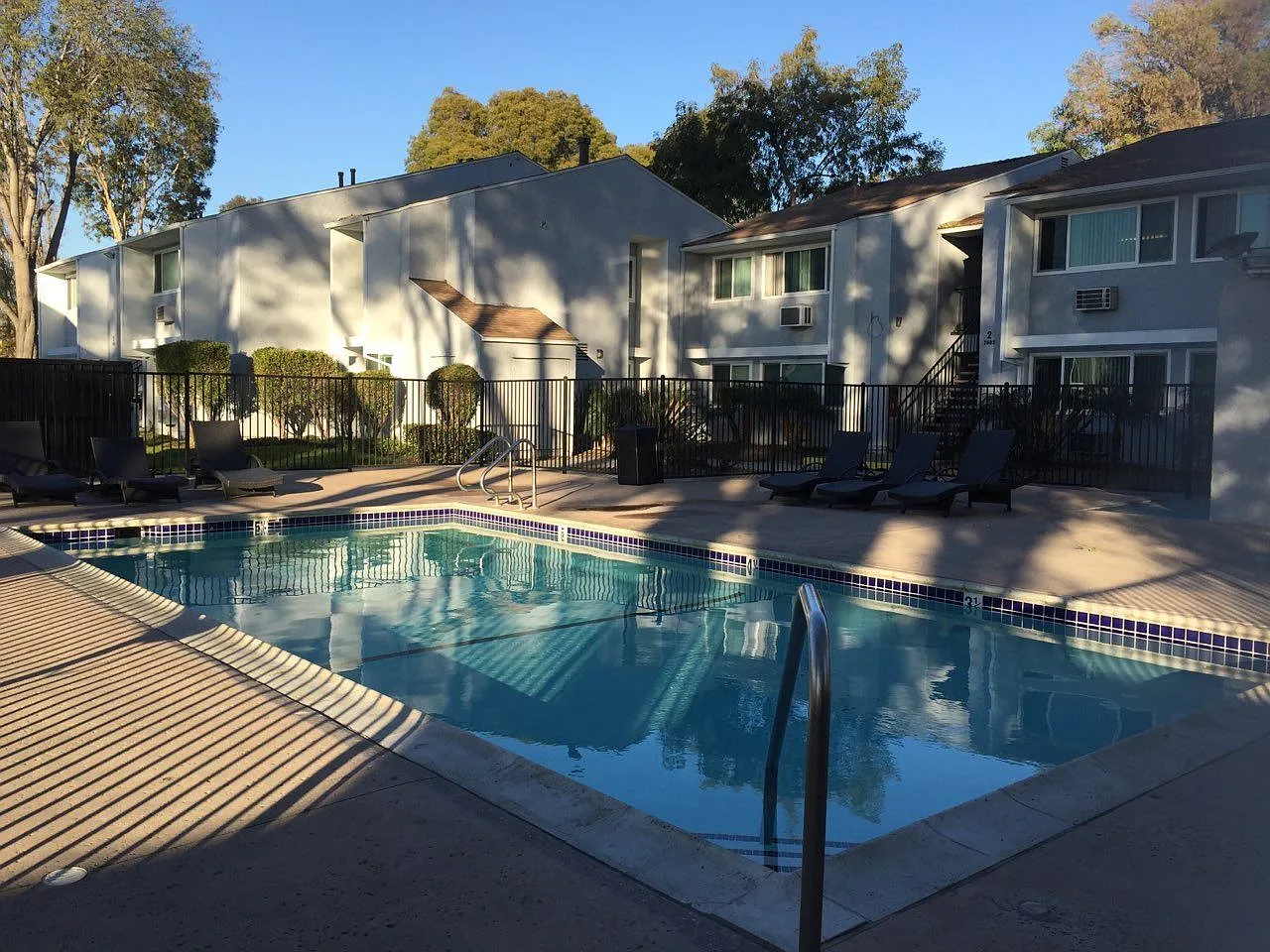 Fairview Green — Photo 4