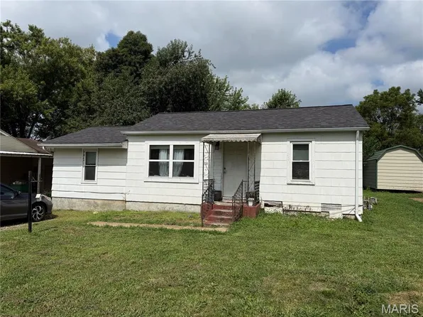 316 Lincoln Dr, Fredericktown, MO 63645