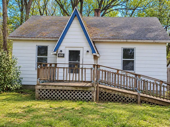 1354 Hurd Ave, Benton Harbor, MI 49022