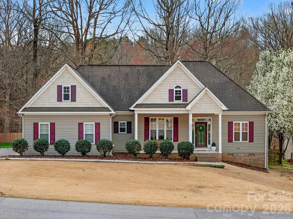 6444 Winding Creek Ln, Denver, NC 28037