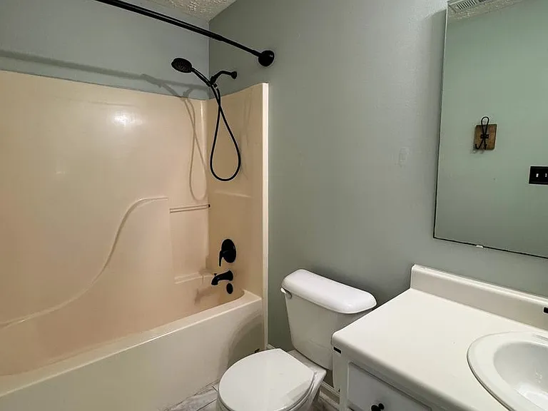 309 Sparrow Dr — Photo 16