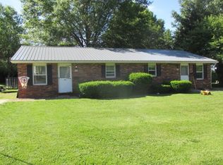 800 W Market St, Salem, IN 47167