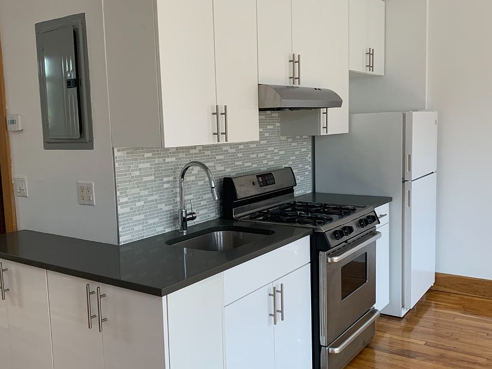 1st image of 477 Saint Marks Pl #2