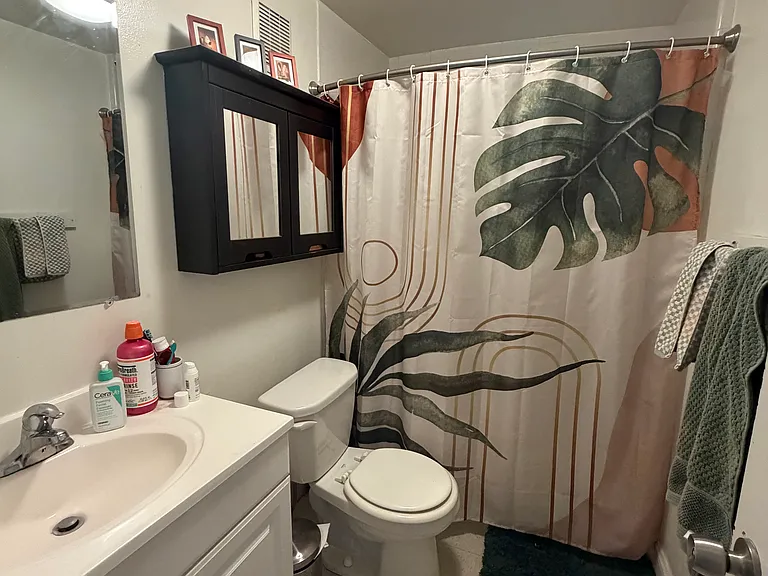 716 N 3rd St #3R — Photo 5