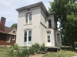 313 Chestnut St, Quincy, IL 62301