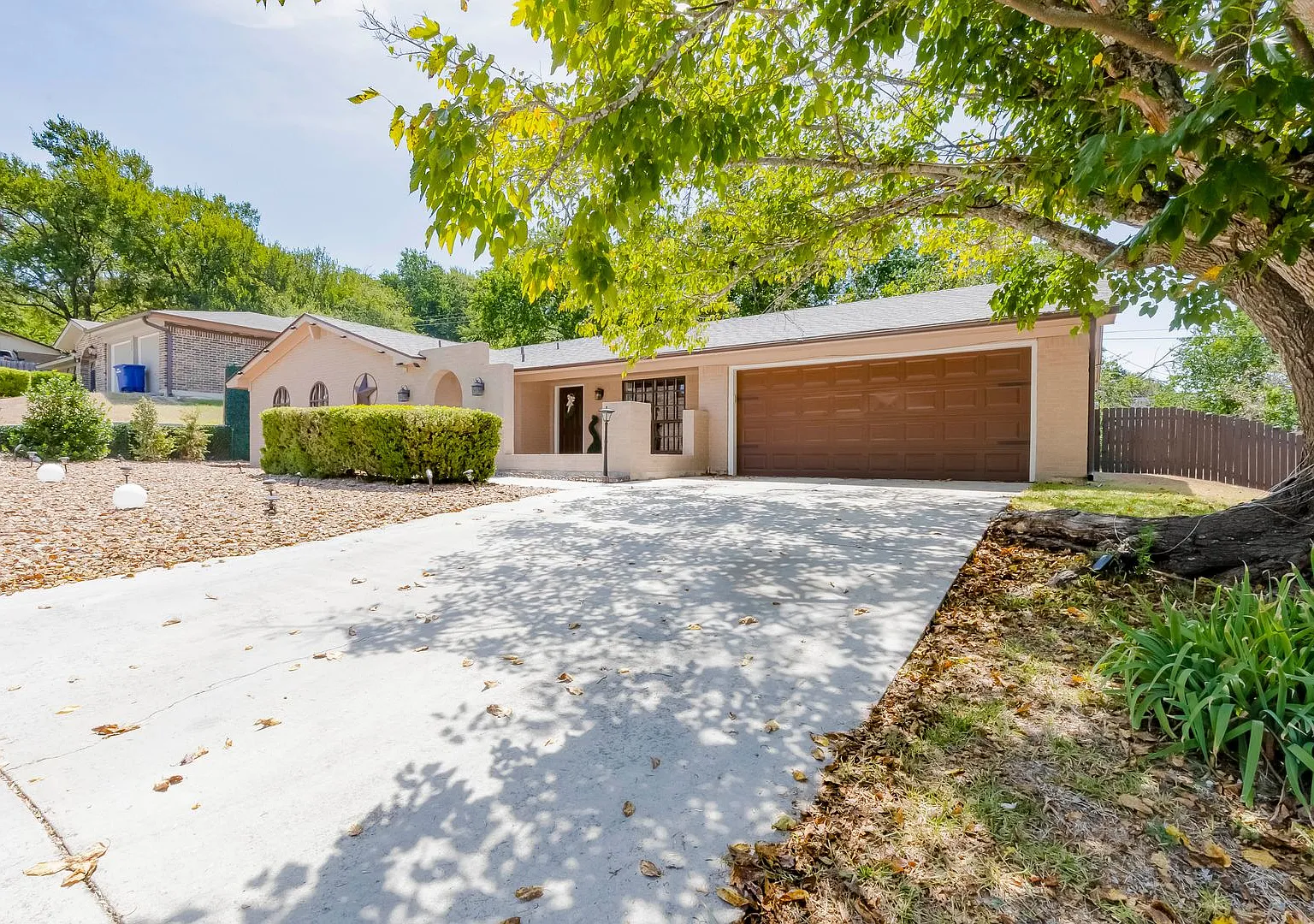 906 Tammy Drive — Photo 4