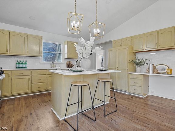 5th image of 6040 Quarry Rd