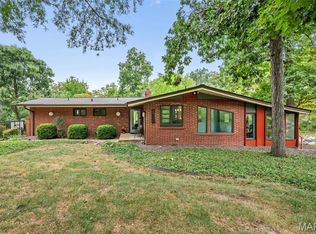 21 Black Oak Dr, Saint Louis, MO