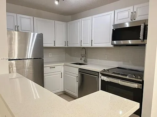 10773 Cleary Blvd #204 Photo 1