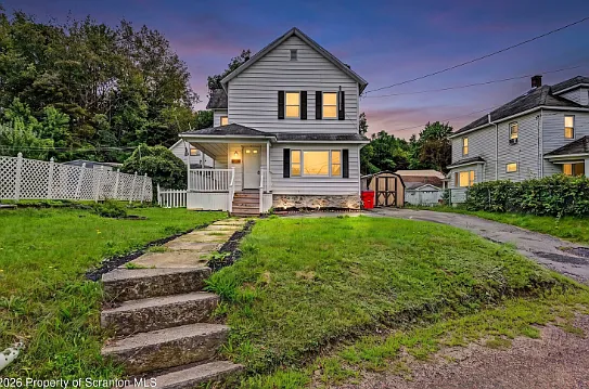 3 bed, 1635 sqft, $1,600 — Photo 1
